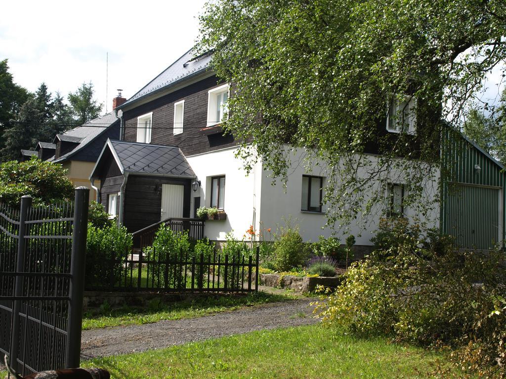 Guest House Luft Sneznik Exterior foto